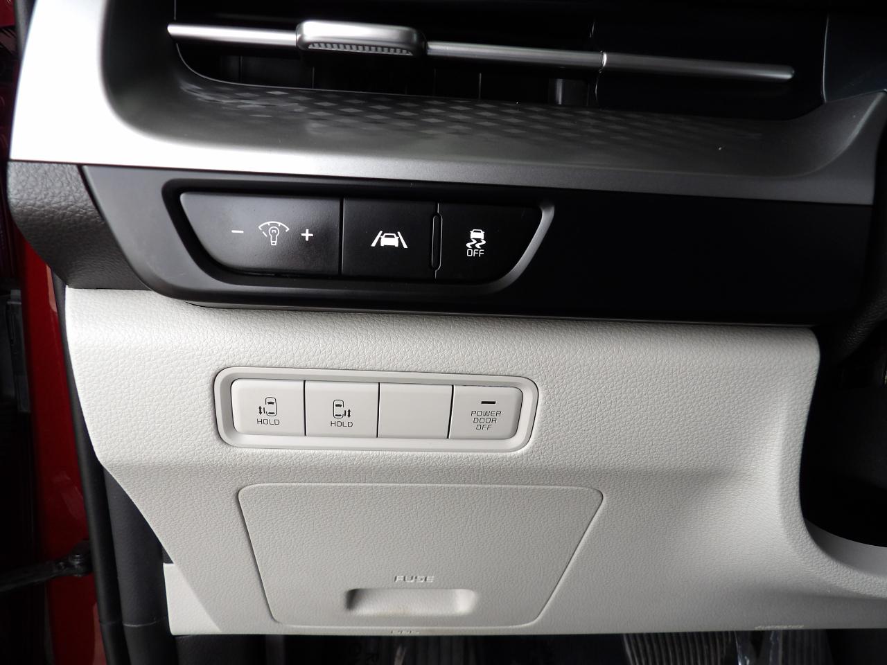 Kia Carnival LX FWD w/Seat Pkg 2023