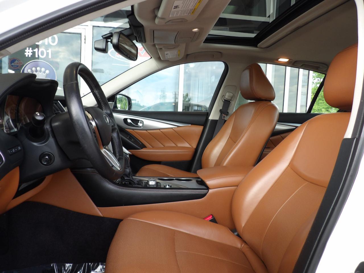 Infiniti Q50 LUXE AWD 2023
