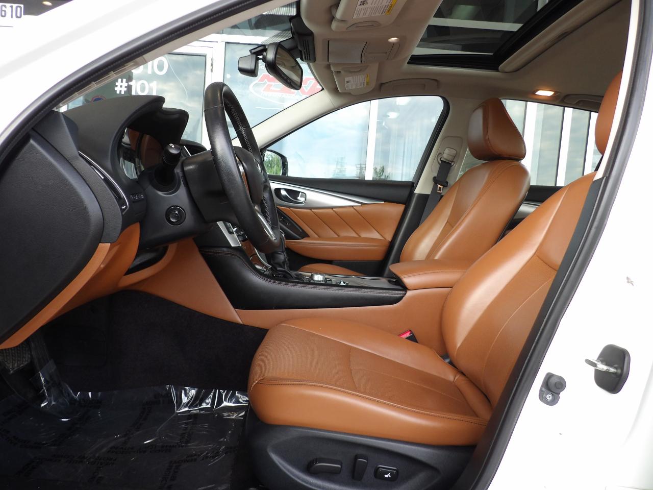 Infiniti Q50 LUXE AWD 2023