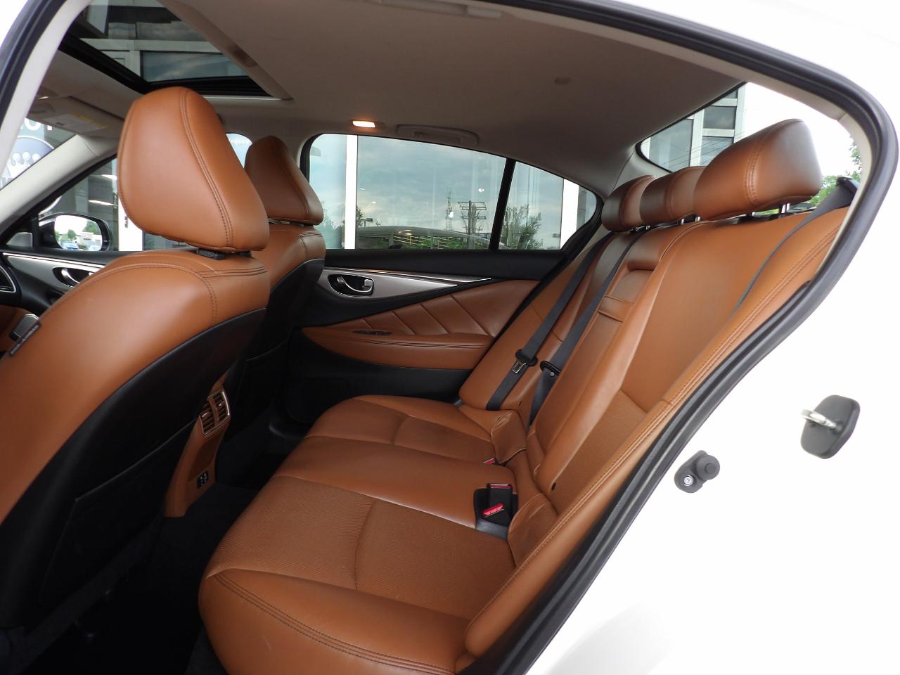Infiniti Q50 LUXE AWD 2023