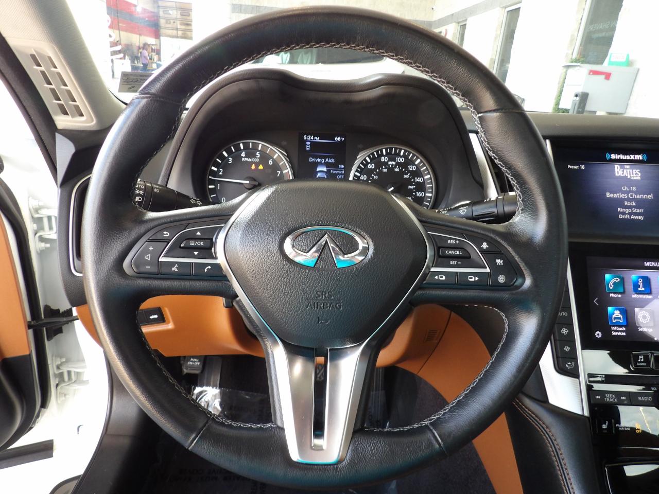 Infiniti Q50 LUXE AWD 2023