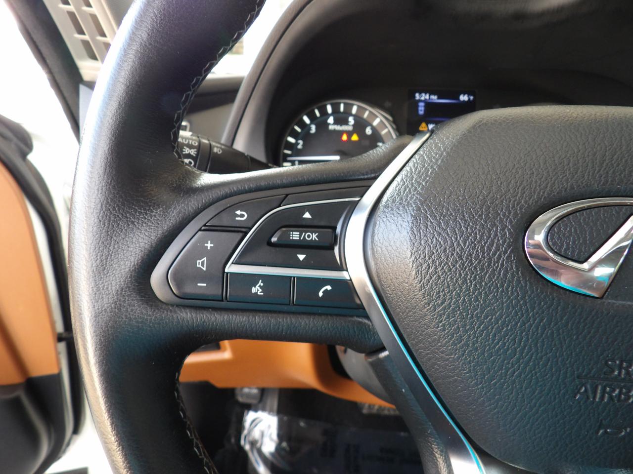 Infiniti Q50 LUXE AWD 2023