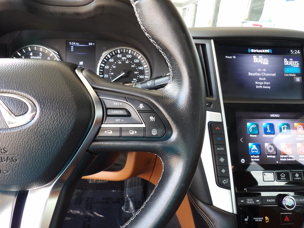 Infiniti Q50 LUXE AWD 2023