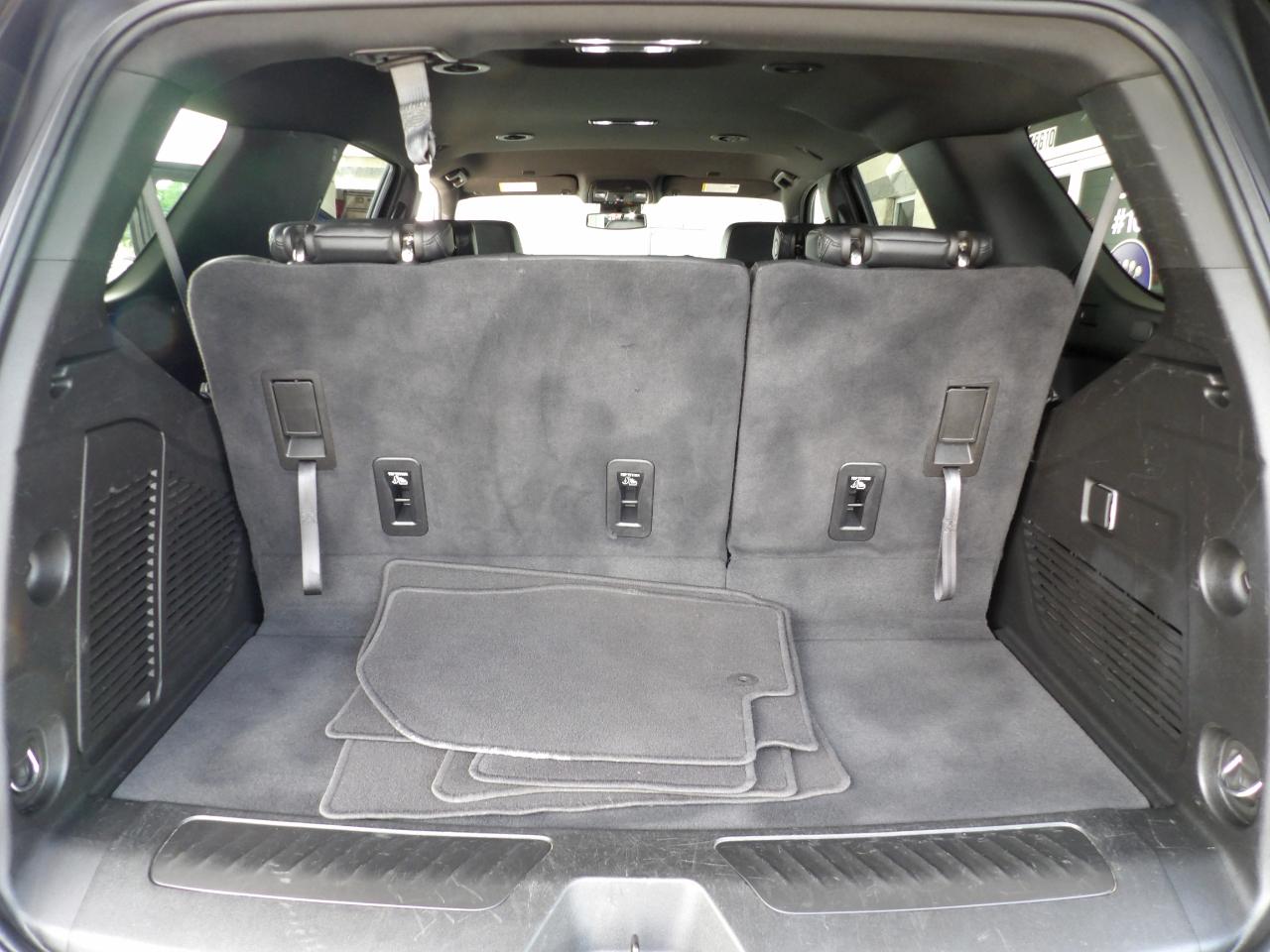 Chevrolet Tahoe 2WD 4dr LT 2024