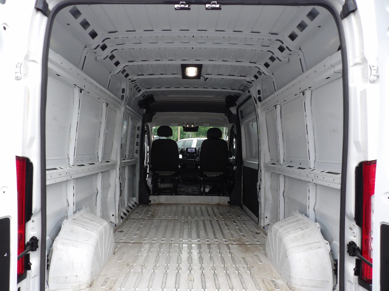 RAM ProMaster Cargo Van Tradesman 2500 High Roof 159" WB w/Pass Seat 2025