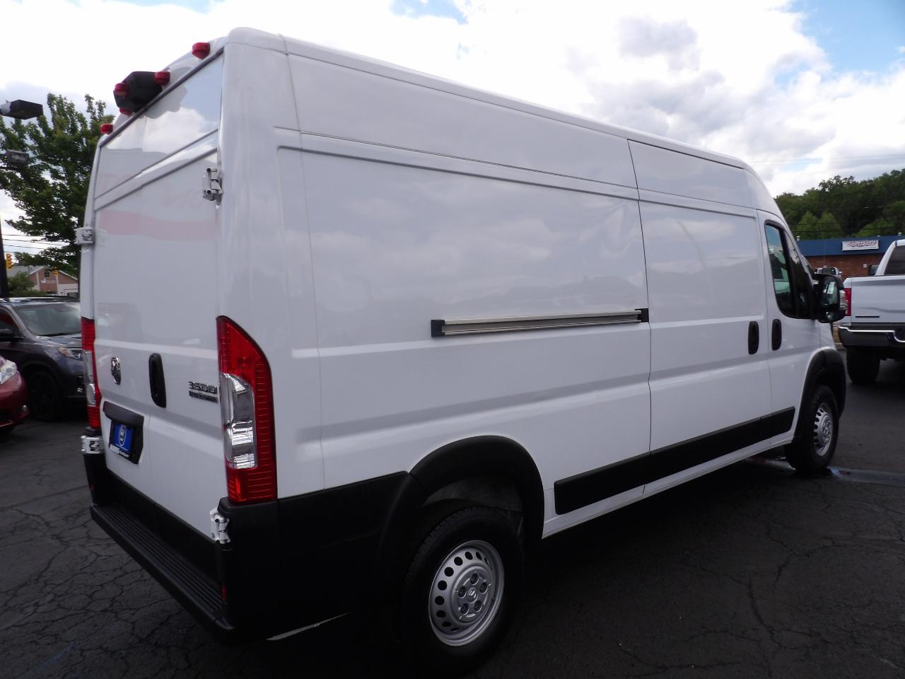 RAM ProMaster Cargo Van Tradesman 3500 High Roof 159" WB w/Pass Seat 2025