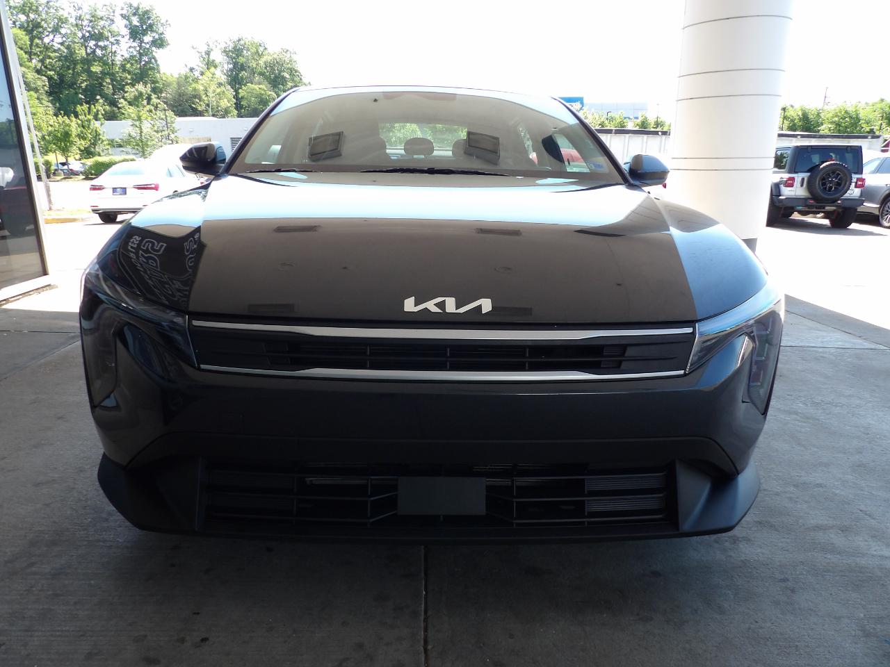 Kia K4 LXS FWD 2025