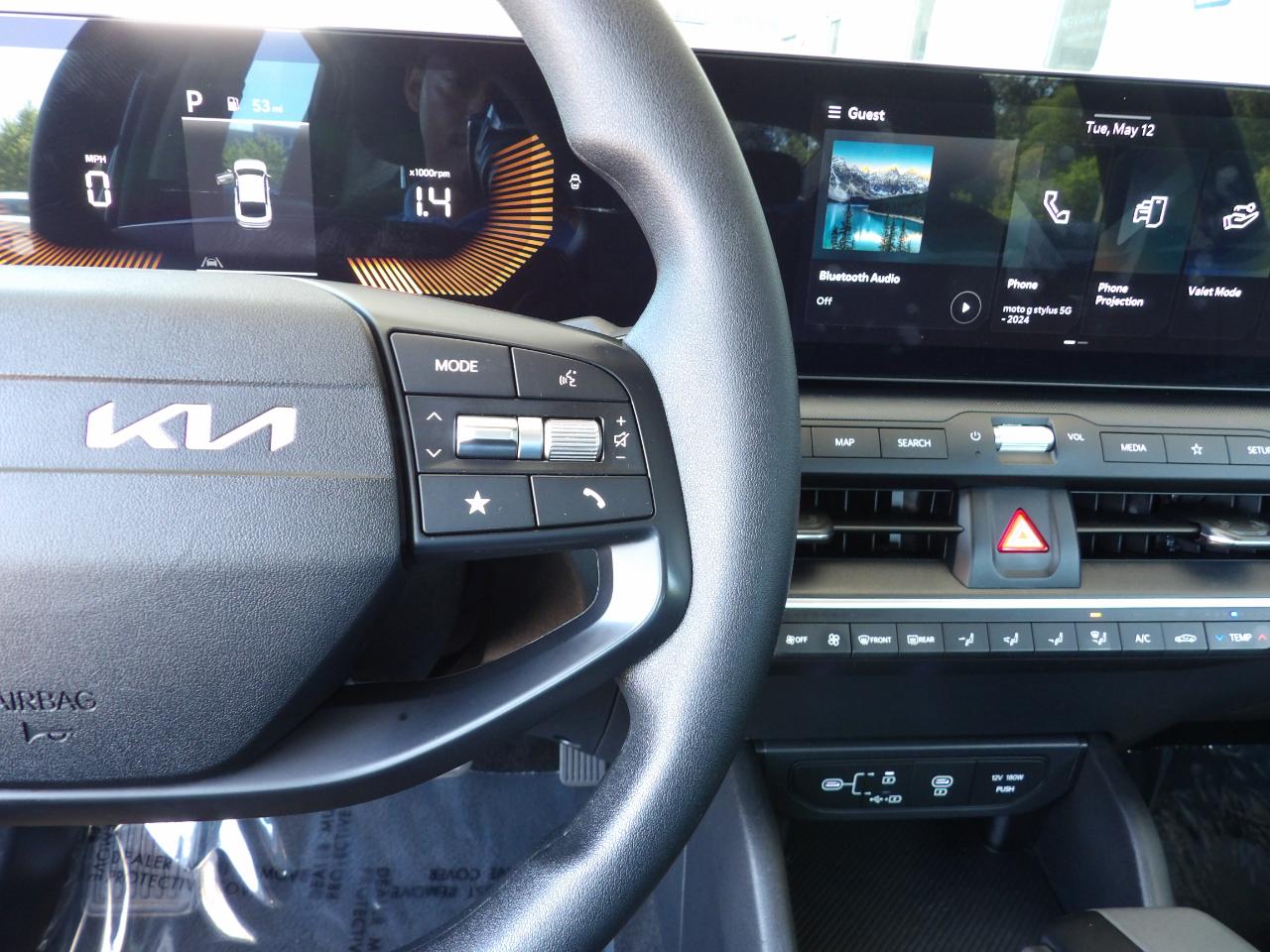 Kia K4 LXS FWD 2025