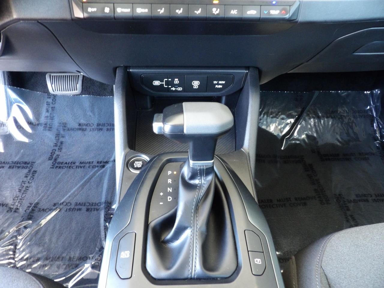 Kia K4 LXS FWD 2025
