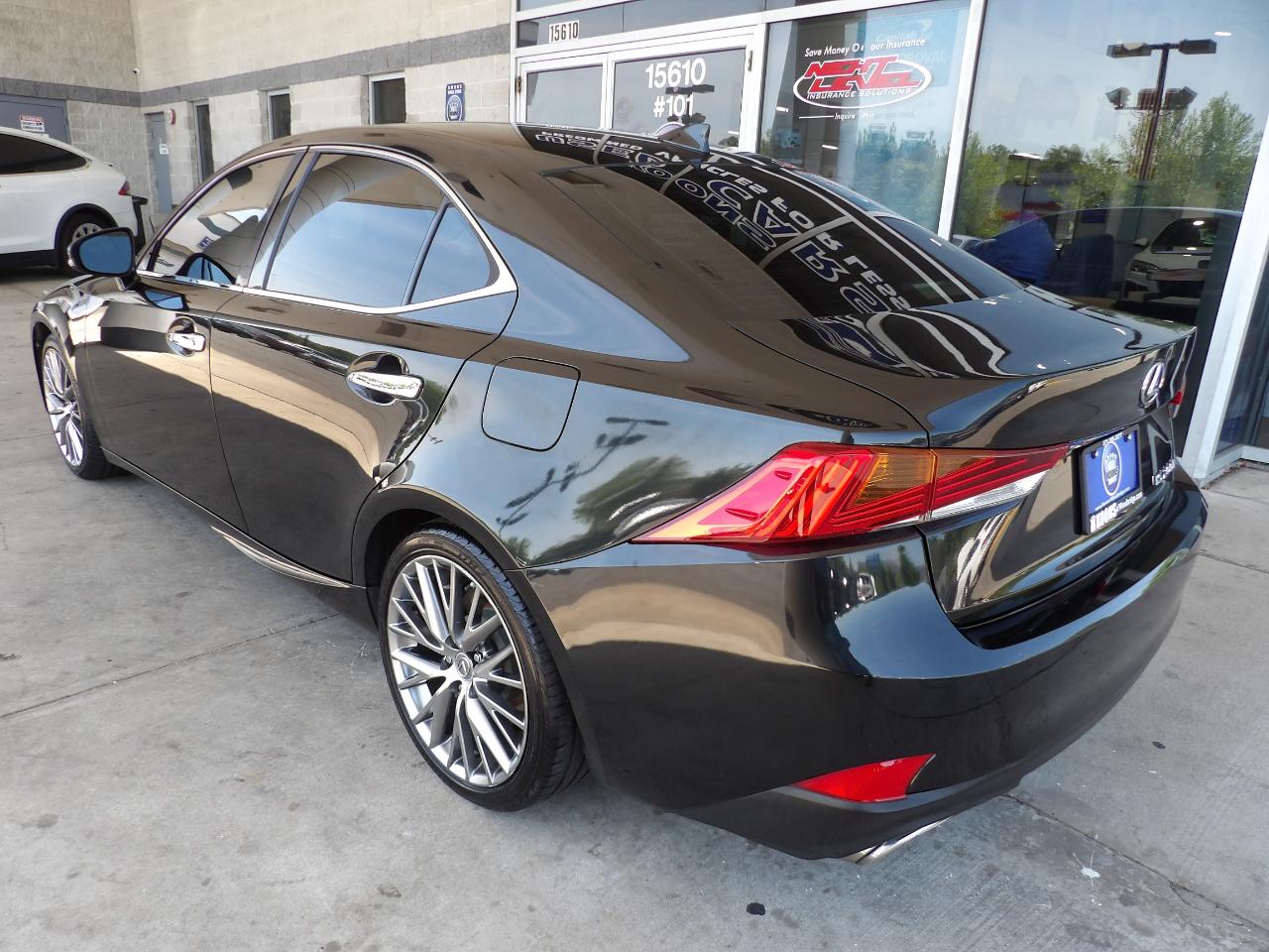 Lexus IS 200t 2017