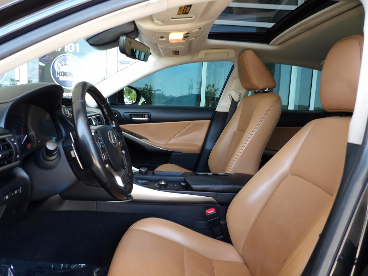 Lexus IS 200t 2017