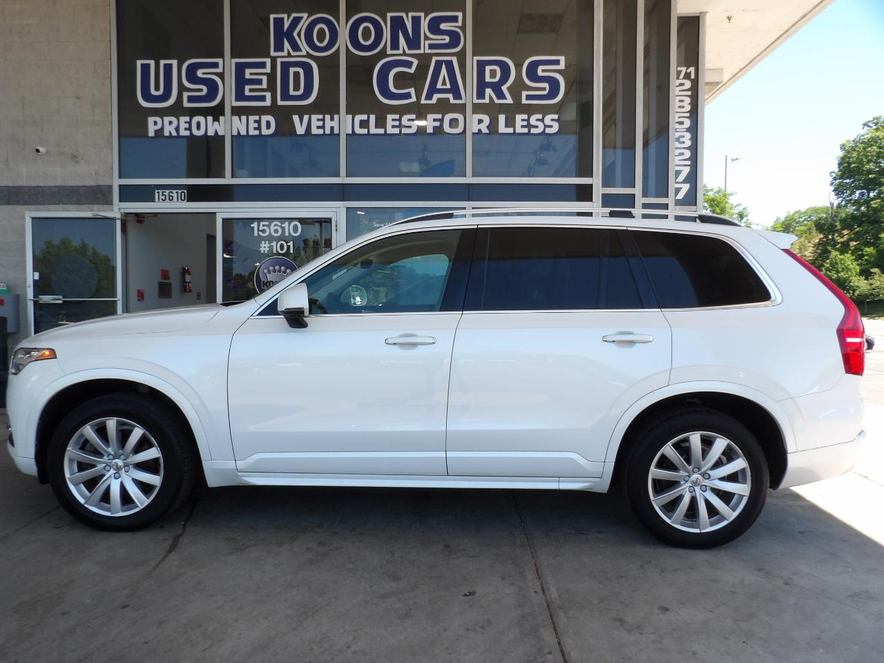 Volvo XC90 T6 AWD 7-Passenger Momentum 2017