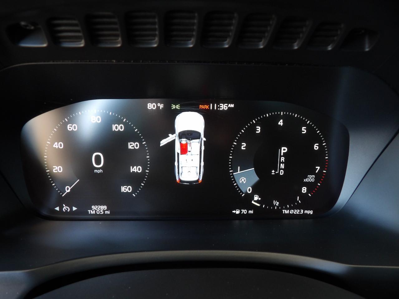 Volvo XC90 T6 AWD 7-Passenger Momentum 2017