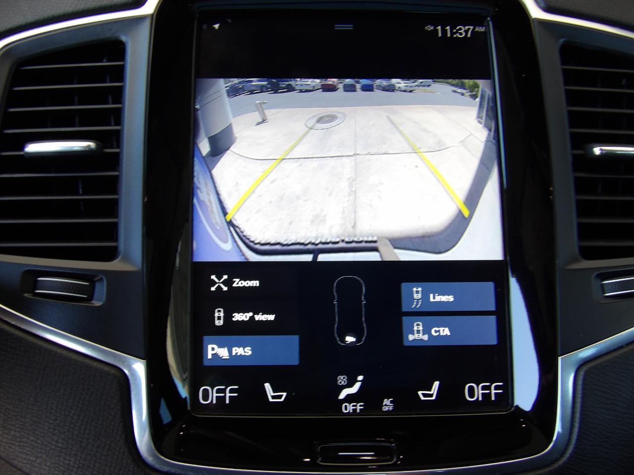 Volvo XC90 T6 AWD 7-Passenger Momentum 2017