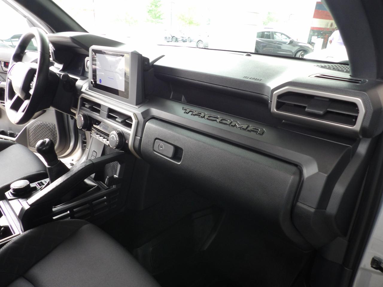 Toyota Tacoma 4WD SR5 Double Cab 5' Bed AT (Natl) 2024