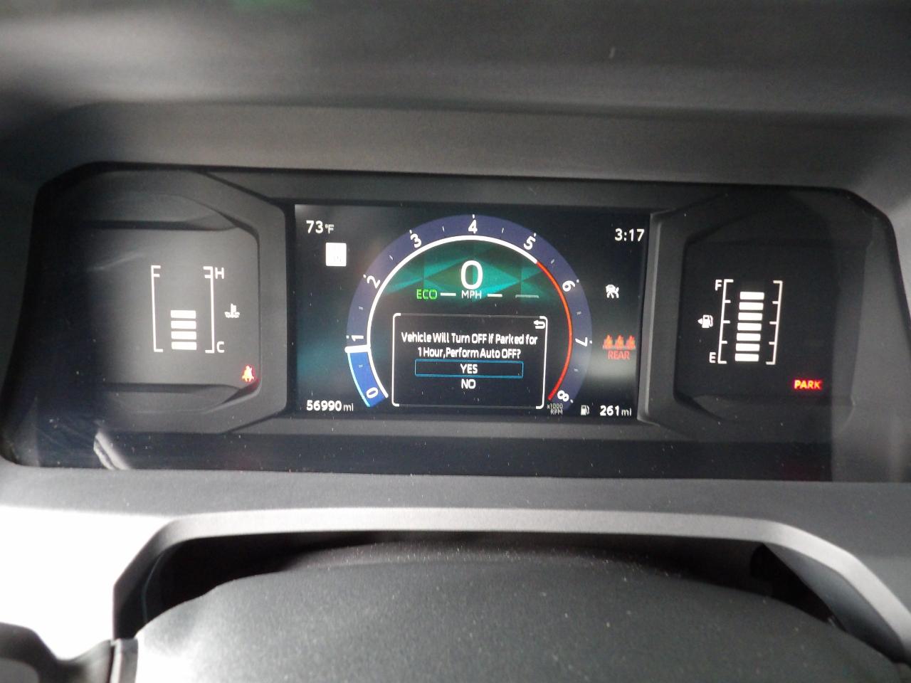 Toyota Tacoma 4WD SR5 Double Cab 5' Bed AT (Natl) 2024