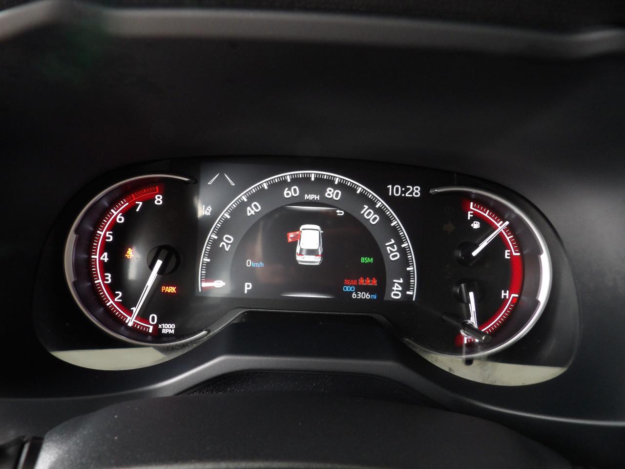 Toyota RAV4 LE FWD (Natl) 2025