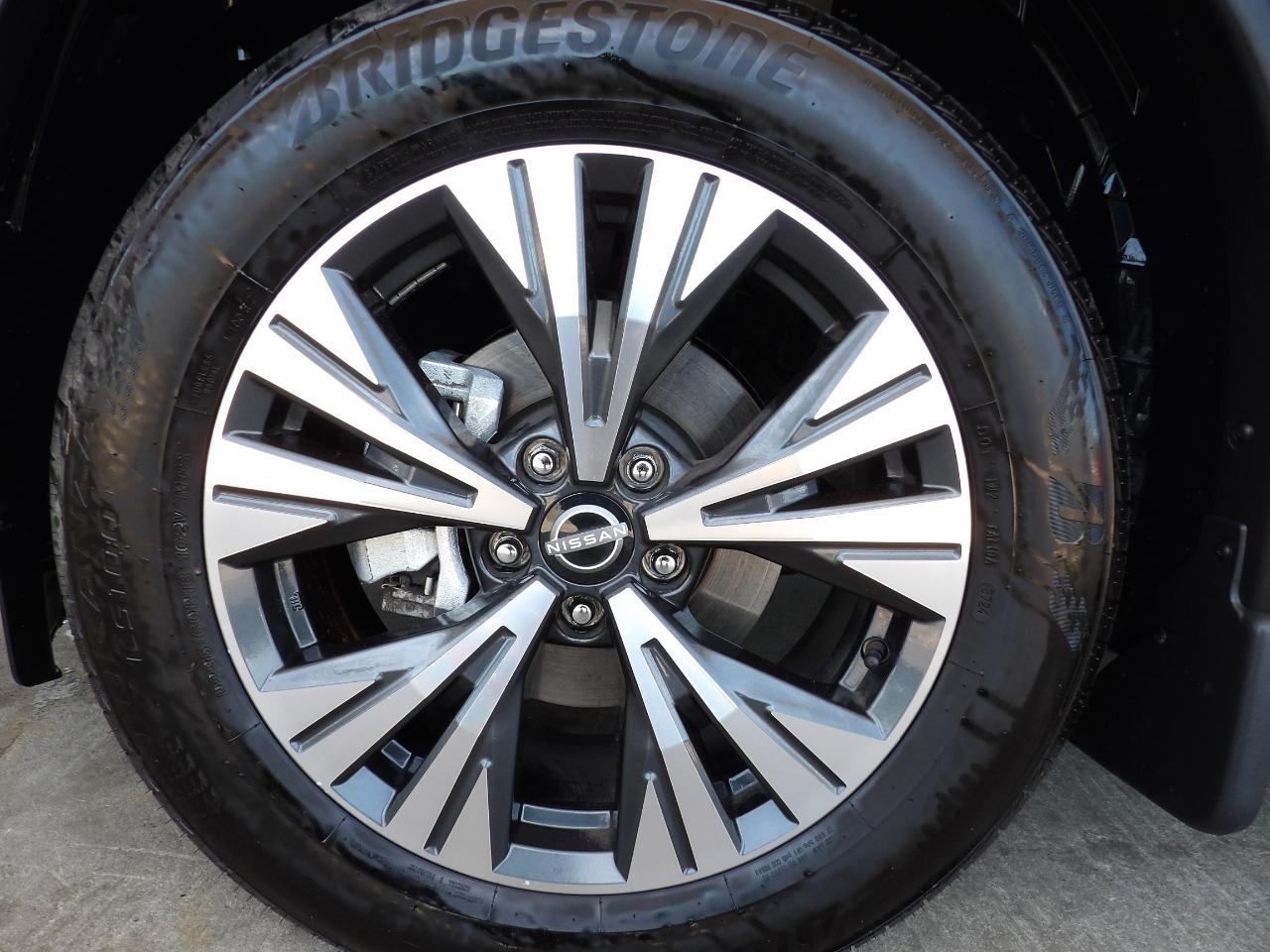 Nissan Rogue AWD SV *Ltd Avail* 2023
