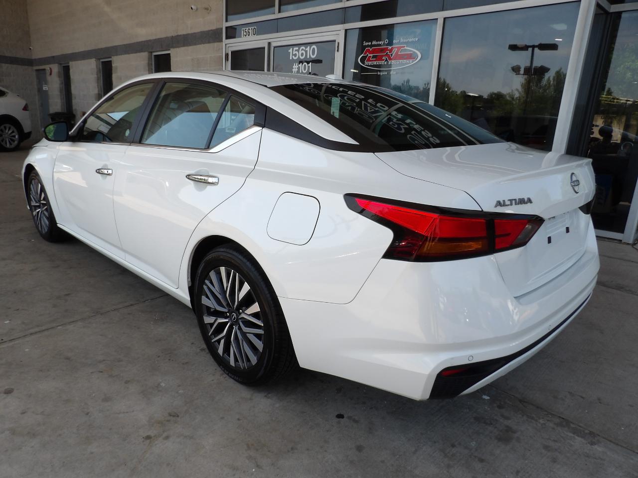 Nissan Altima 2.5 SV Sedan 2024