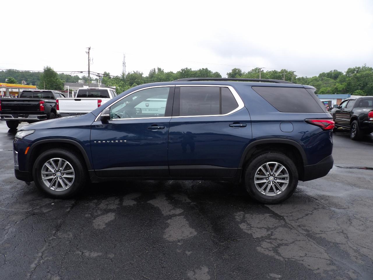 Chevrolet Traverse AWD 4dr LT Cloth w/1LT 2023