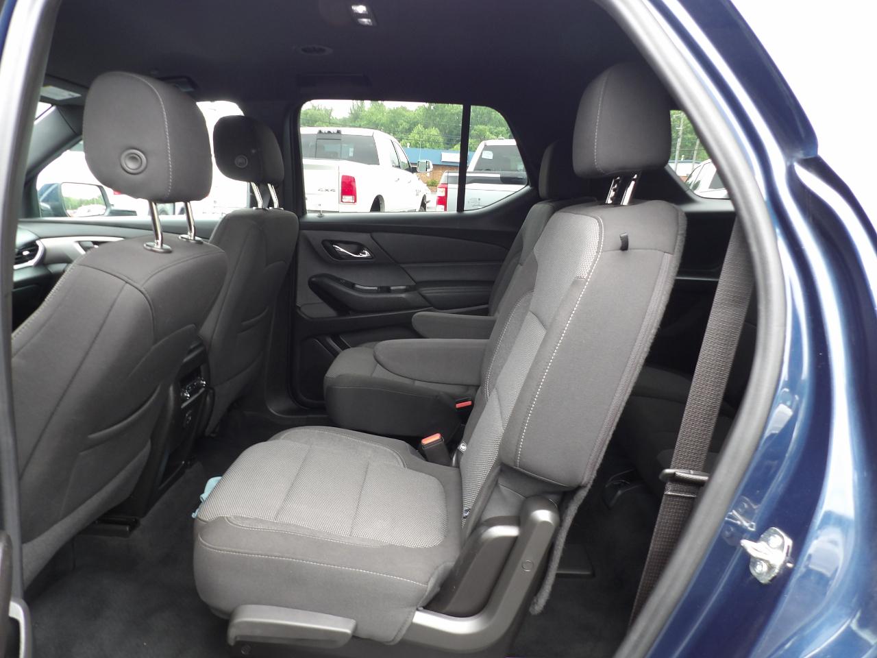 Chevrolet Traverse AWD 4dr LT Cloth w/1LT 2023
