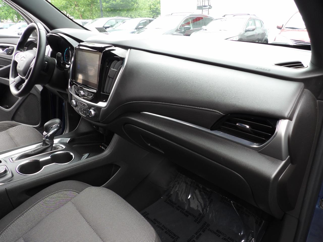 Chevrolet Traverse AWD 4dr LT Cloth w/1LT 2023