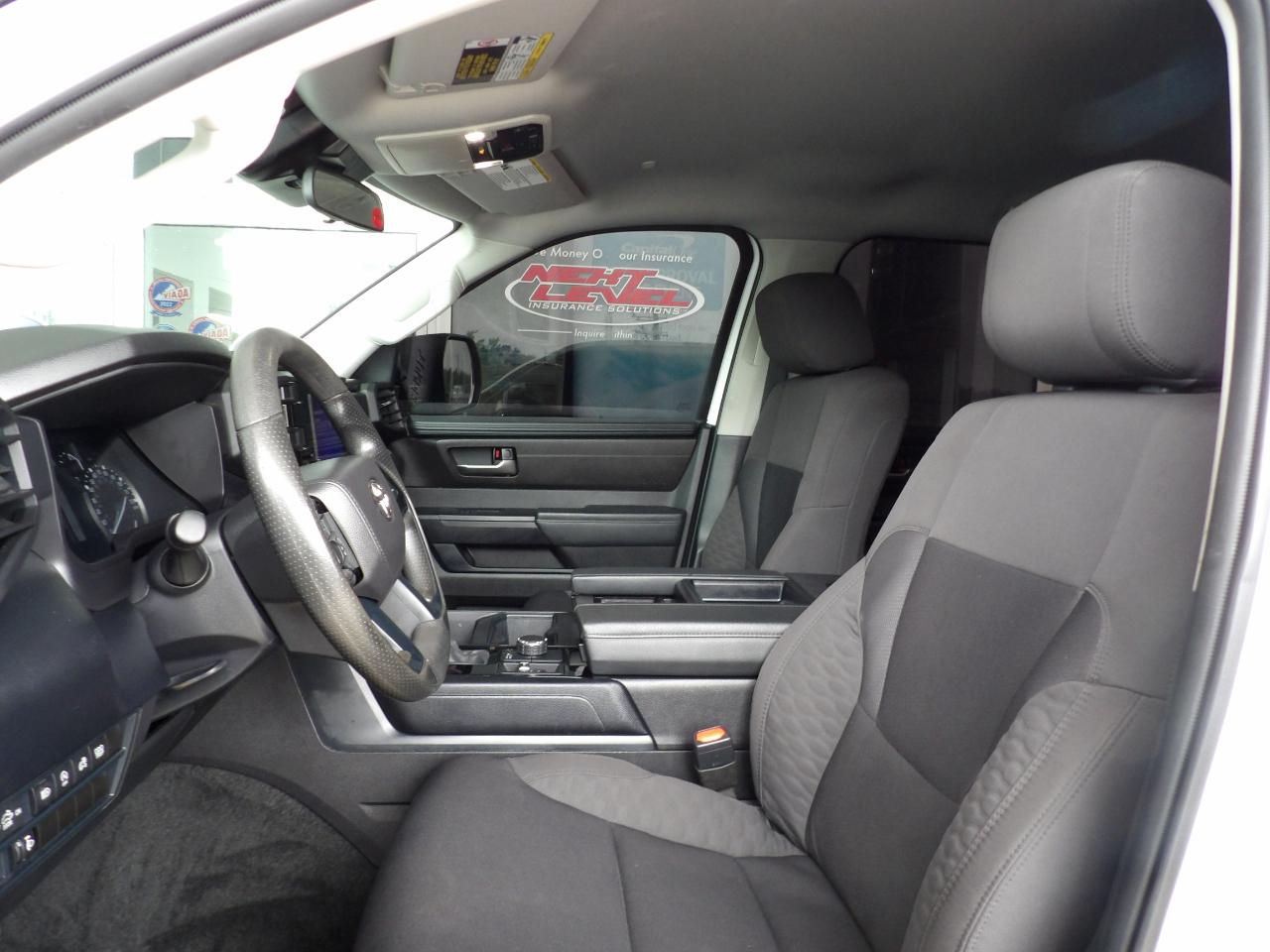 Toyota Tundra 4WD SR5 CrewMax 5.5' Bed (Natl) 2024