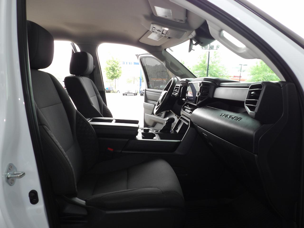 Toyota Tundra 4WD SR5 CrewMax 5.5' Bed (Natl) 2024