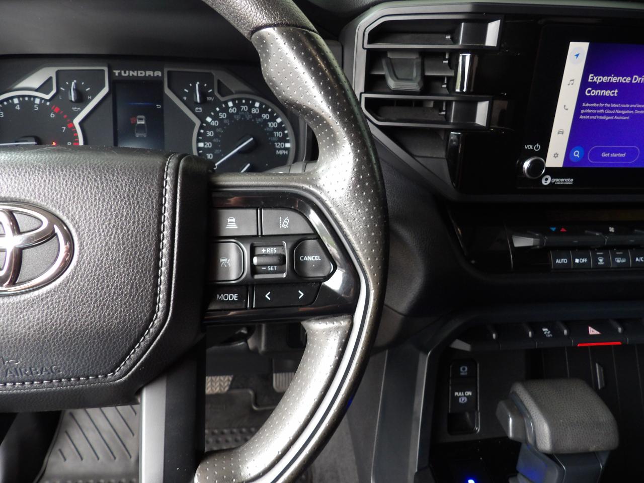 Toyota Tundra 4WD SR5 CrewMax 5.5' Bed (Natl) 2024