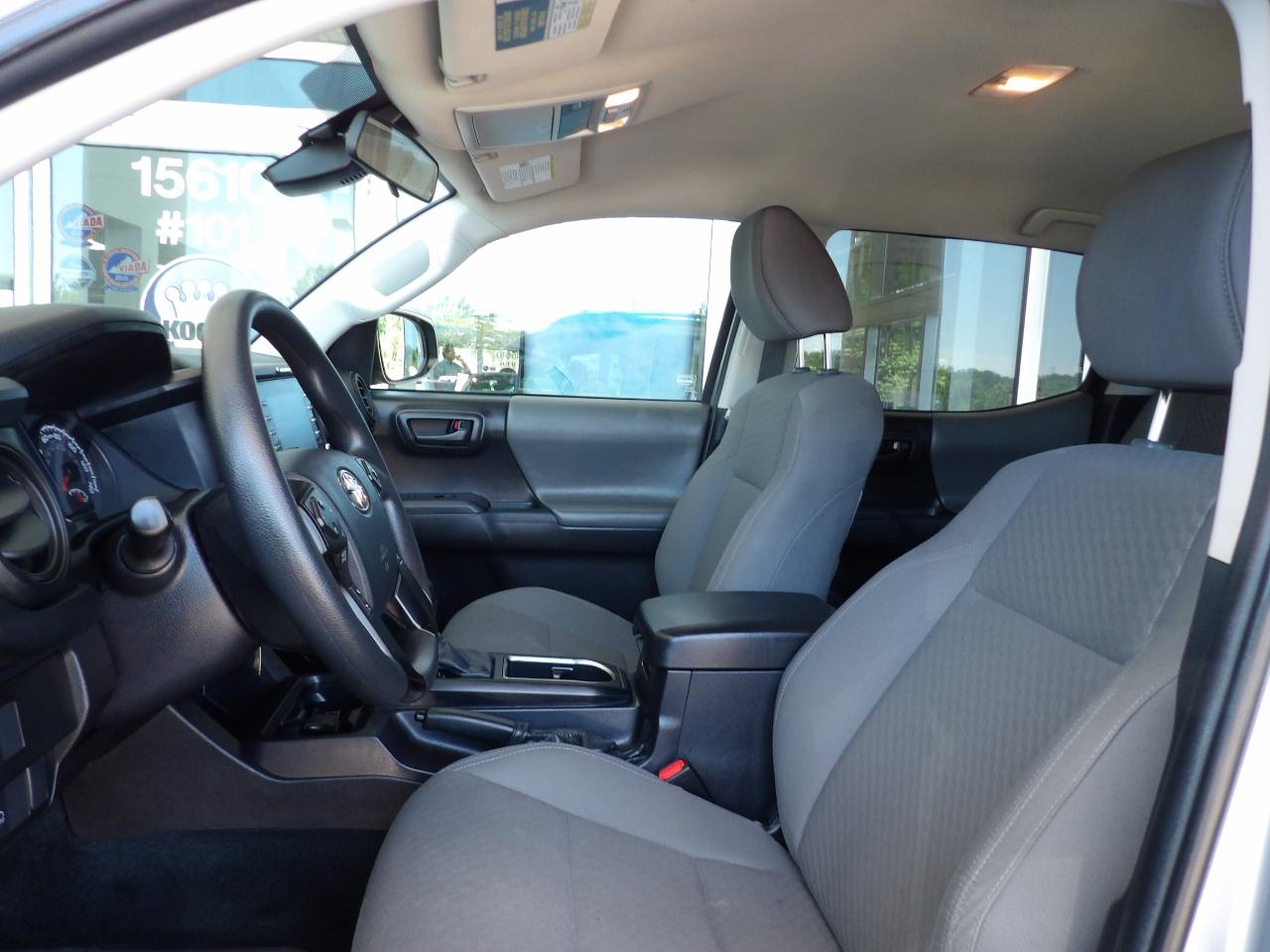 Toyota Tacoma 4WD SR Double Cab 5' Bed V6 AT (Natl) 2023