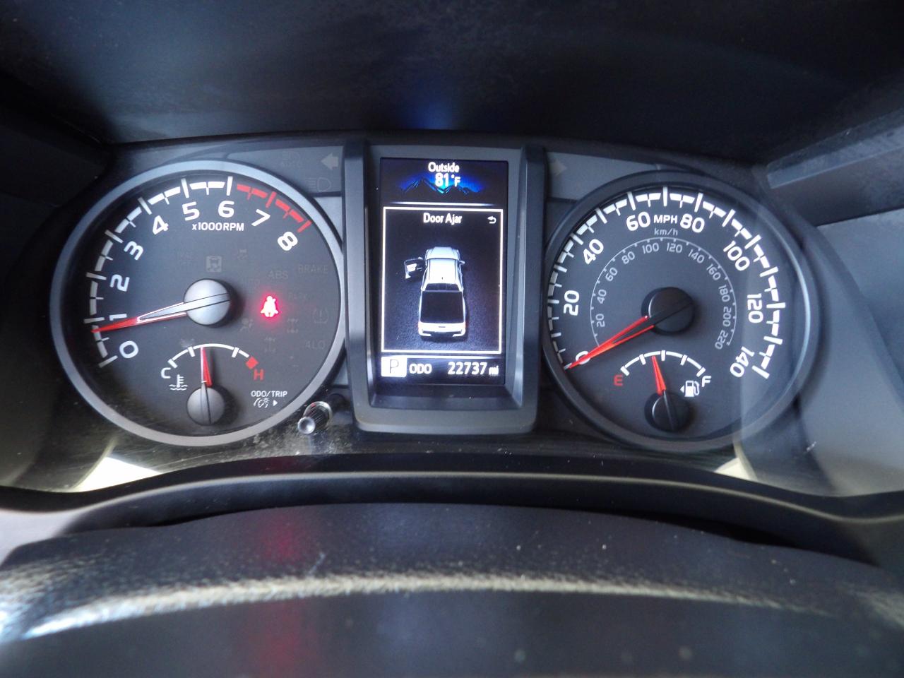 Toyota Tacoma 4WD SR Double Cab 5' Bed V6 AT (Natl) 2023