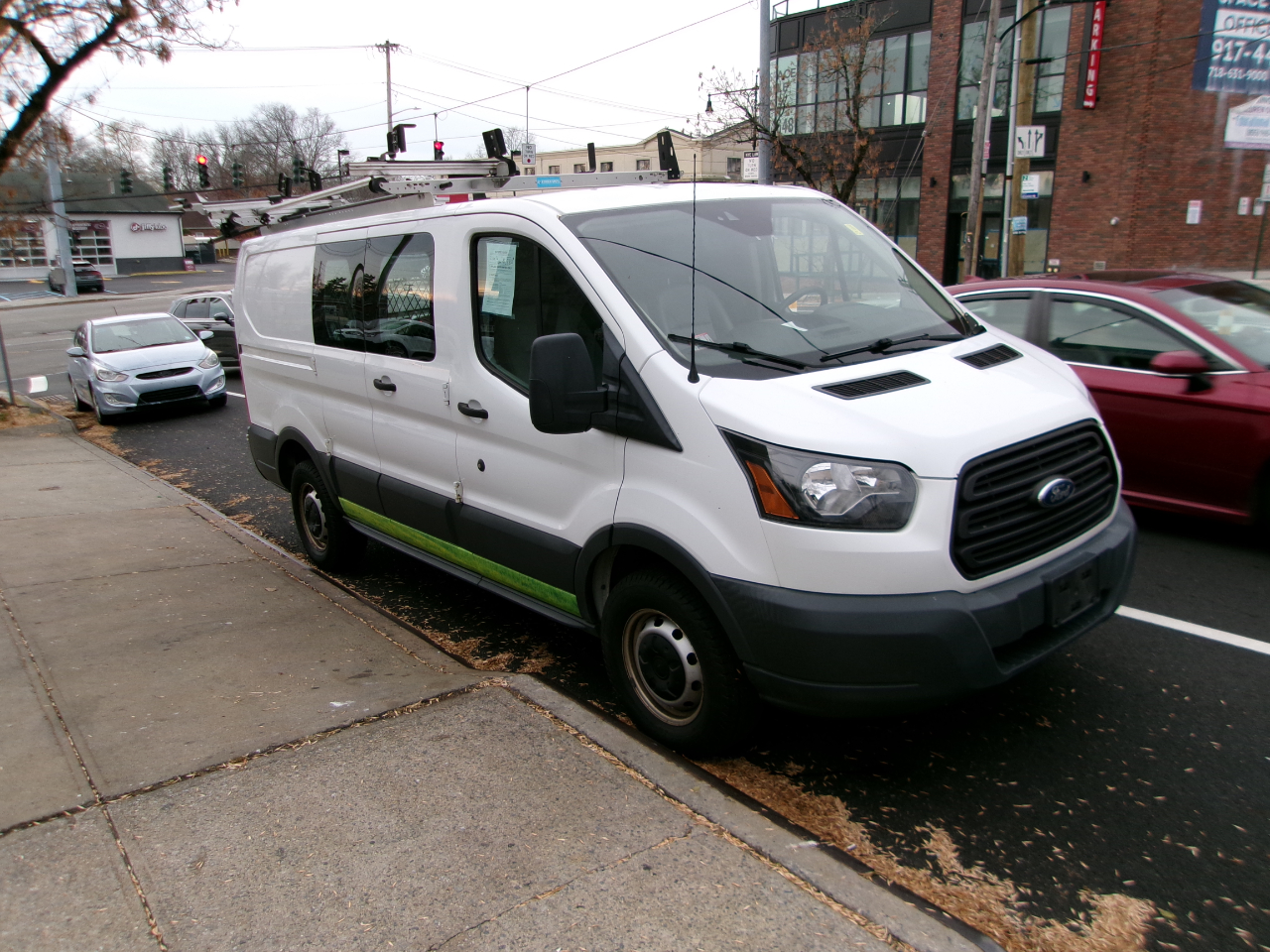 2018 Ford Transit 250 Van Low Roof w/Sliding Pass. 130-in. WB