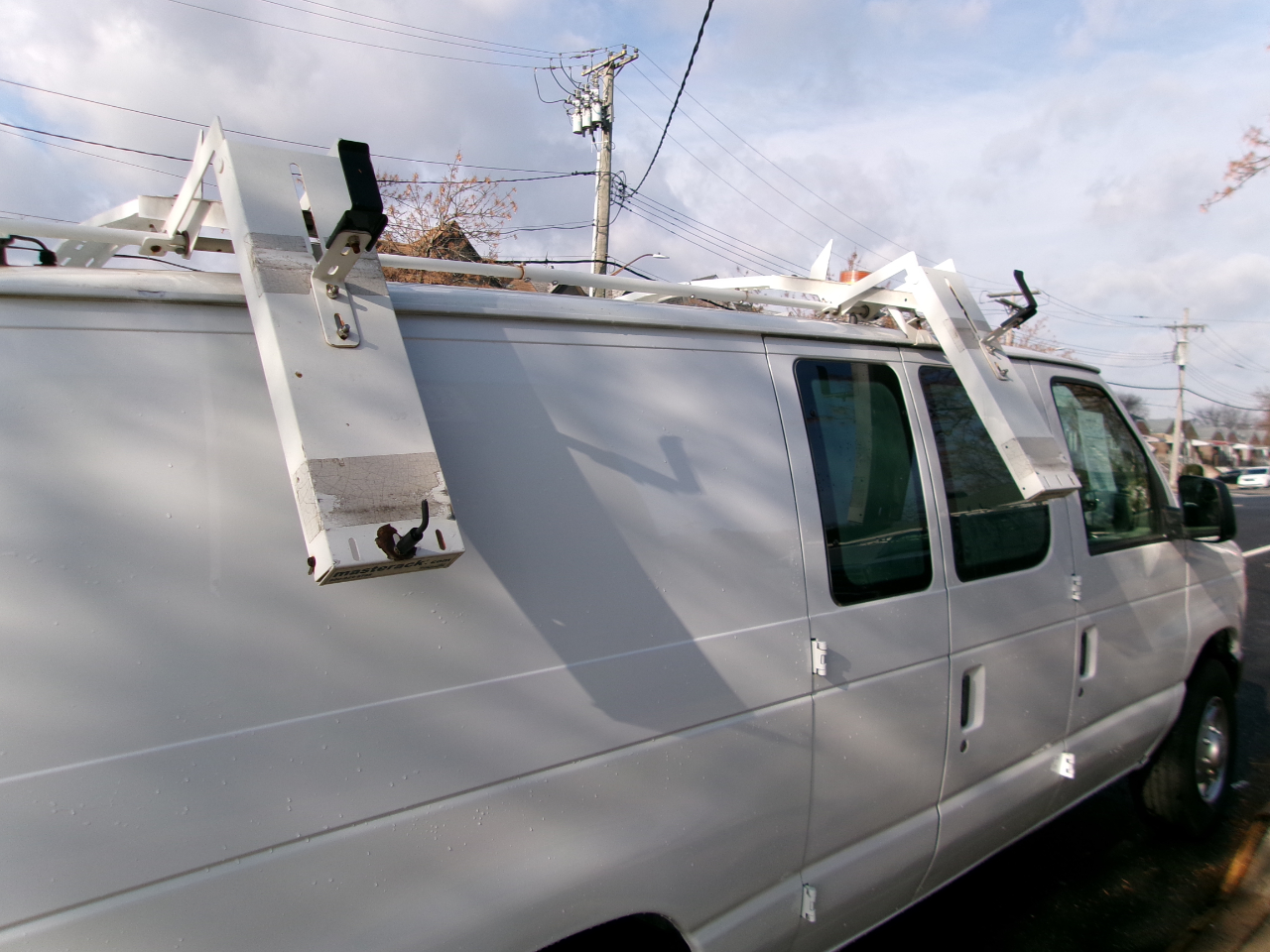 Ford Econoline E-350 Super Duty 2013