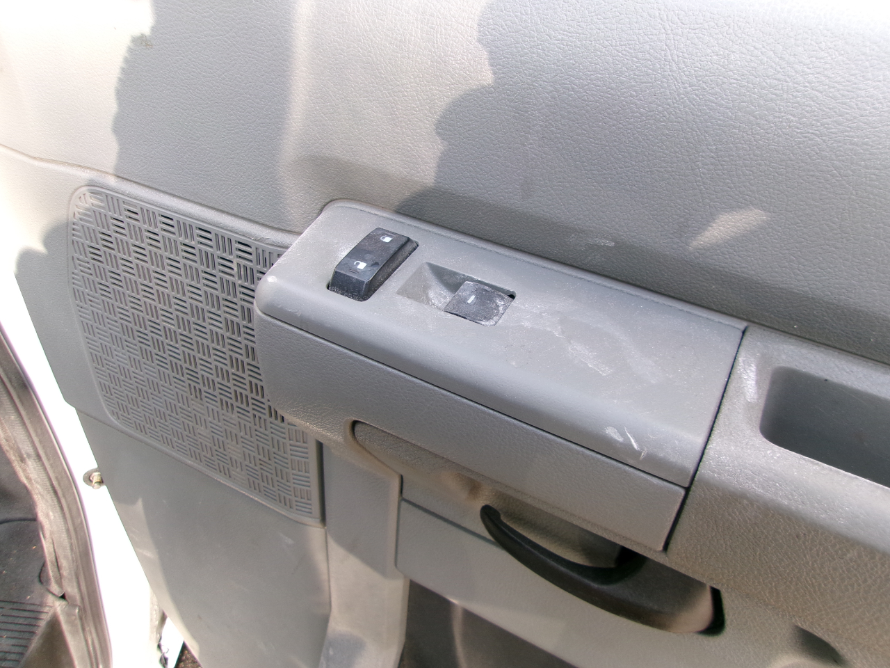 Ford Econoline E-350 Super Duty 2013