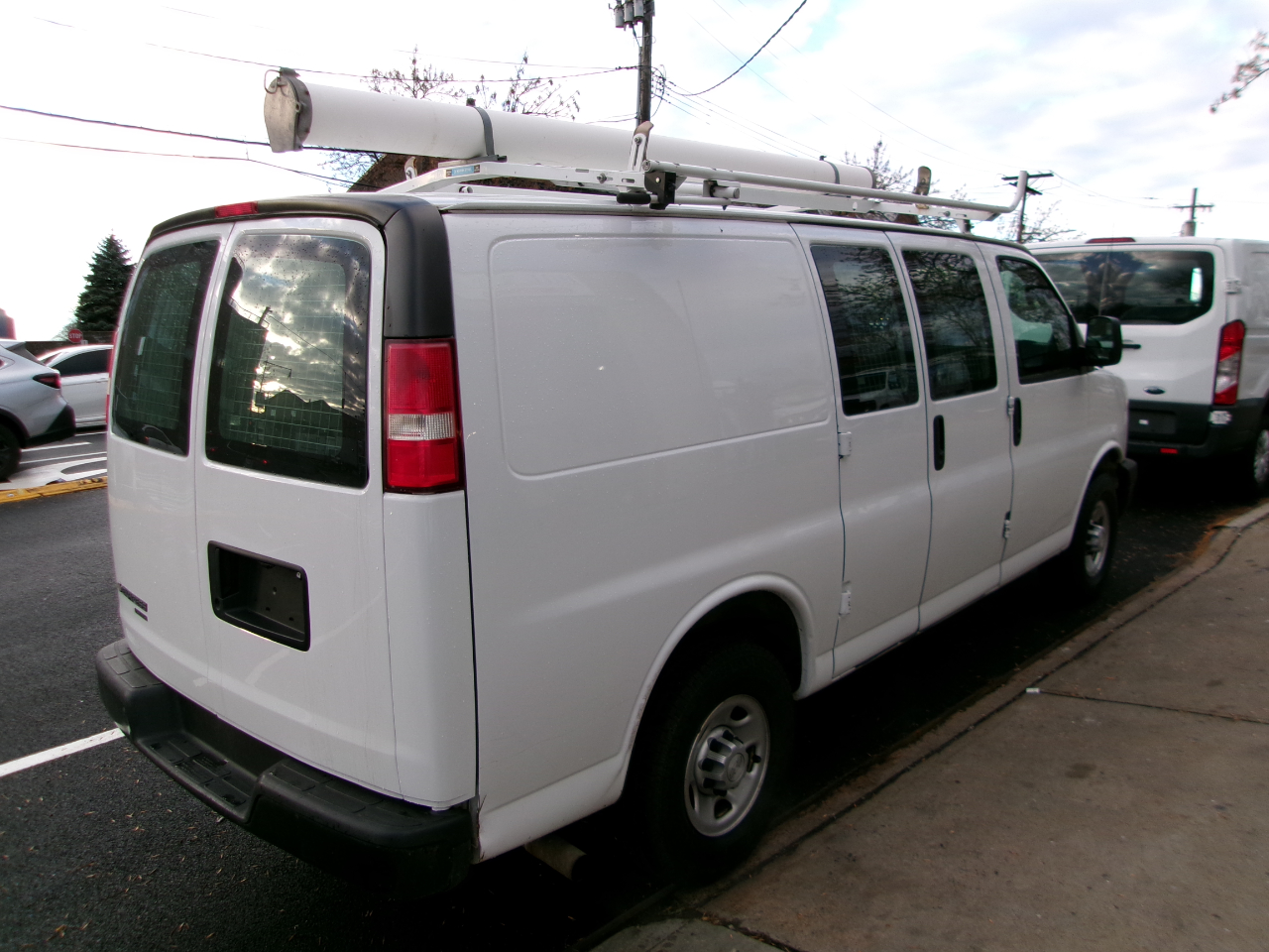 Chevrolet Express 3500 Cargo 2016