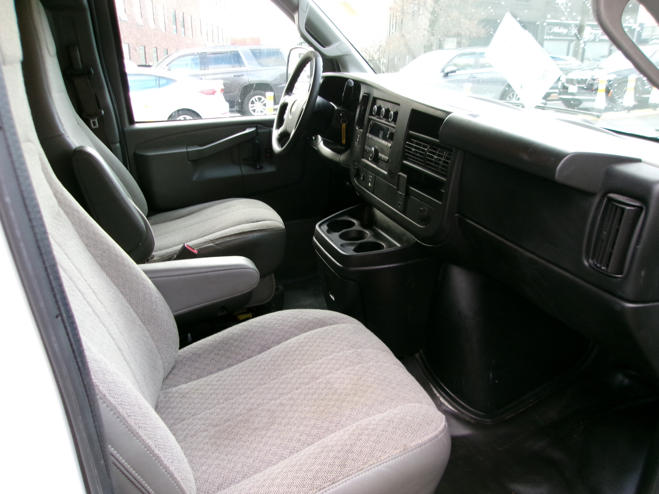 Chevrolet Express 3500 Cargo 2016