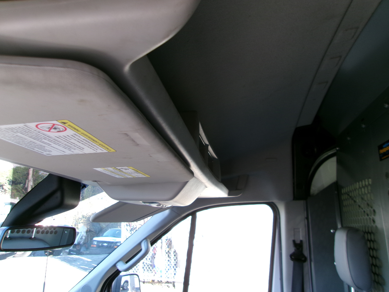 Ford Transit 350 Van Med. Roof w/Sliding Pass. 148-in. WB 2017