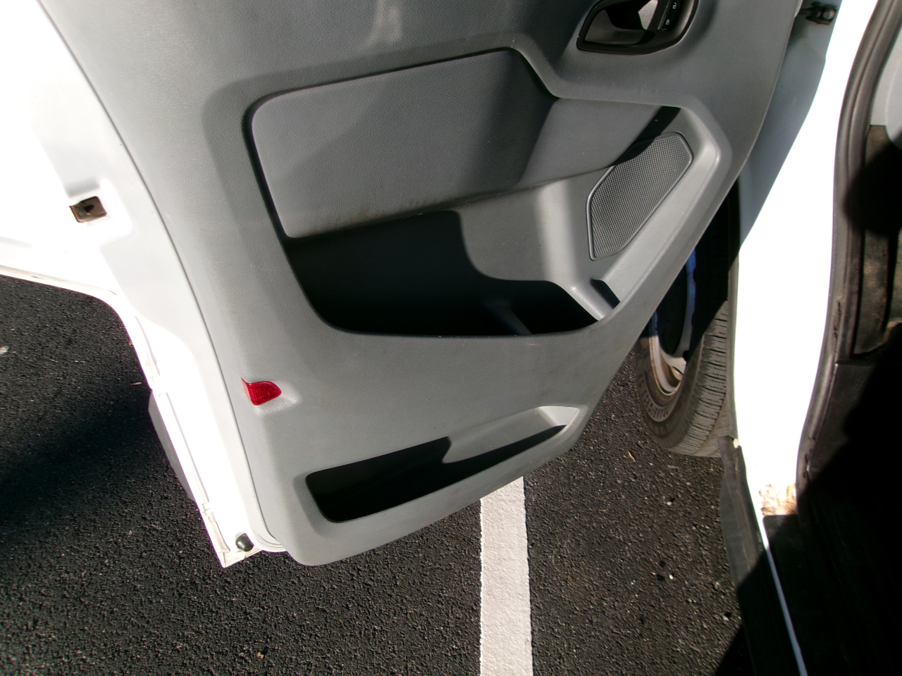 Ford Transit 350 Van Med. Roof w/Sliding Pass. 148-in. WB 2017