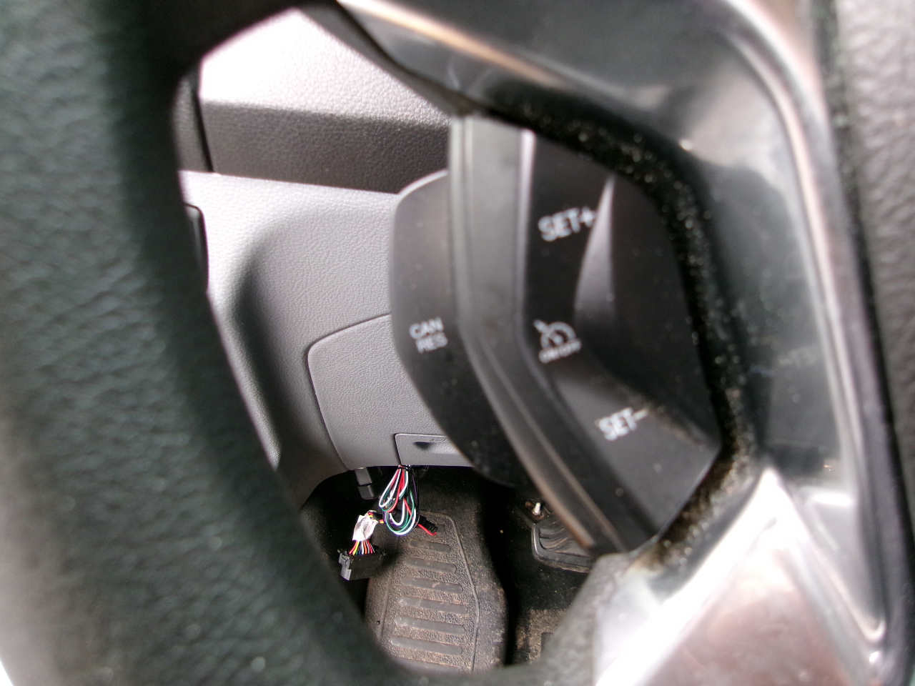 Ford Transit 250 Van Low Roof 60/40 Pass.130-in. WB 2016