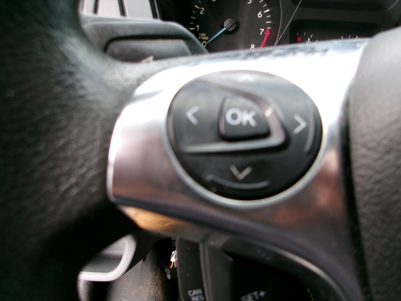 Ford Transit 250 Van Low Roof 60/40 Pass.130-in. WB 2016