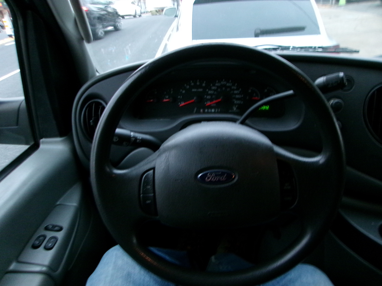 Ford Econoline E-350 XL Super Duty Extended 2007