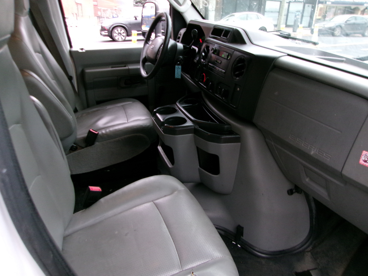 Ford Econoline  2016