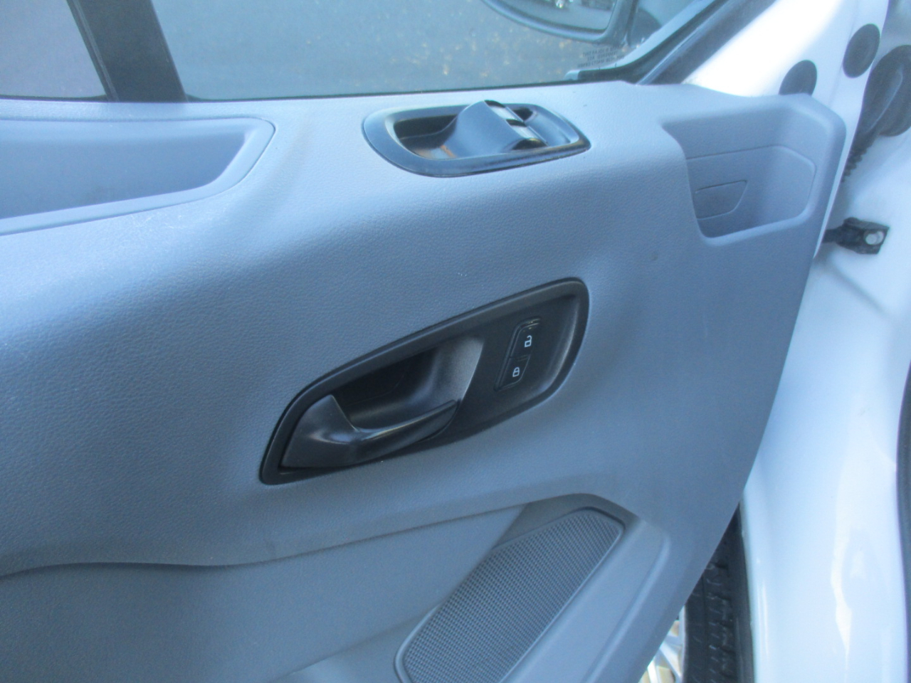 Ford Transit 350 Wagon Low Roof XLT 60/40 Pass. 148-in. WB 2019