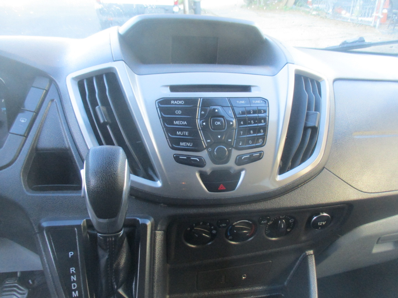 Ford Transit 350 Wagon Low Roof XLT 60/40 Pass. 148-in. WB 2019