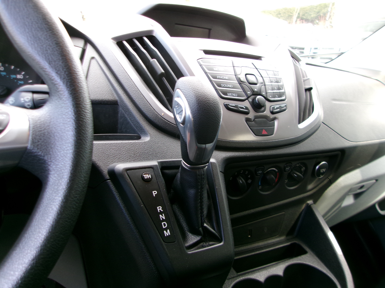 Ford Transit 350 Wagon Med. Roof XL w/Sliding Pass. 148-in. WB 2019