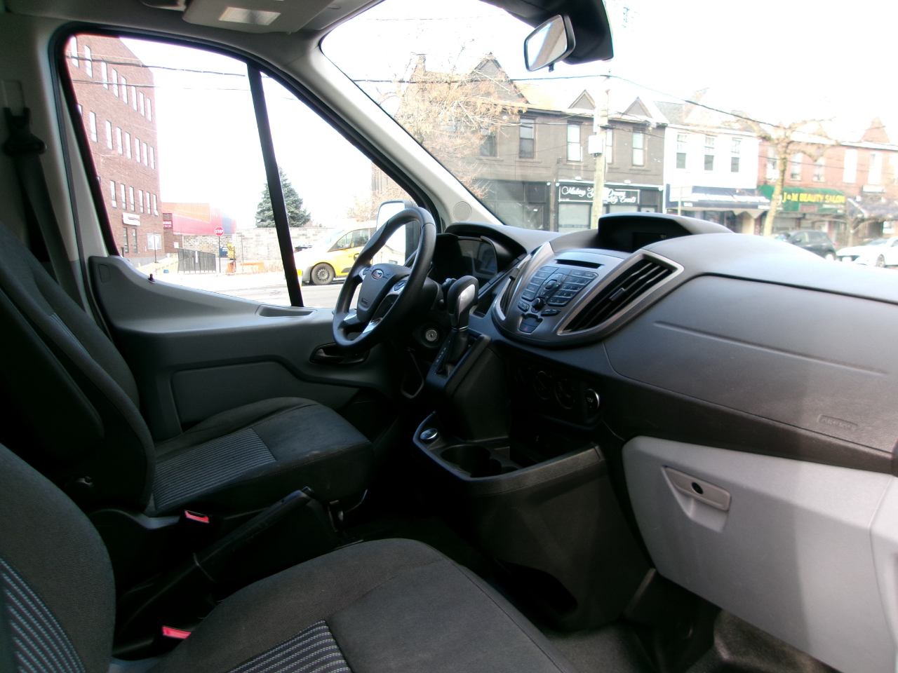 Ford Transit 350 Wagon Med. Roof XL w/Sliding Pass. 148-in. WB 2019