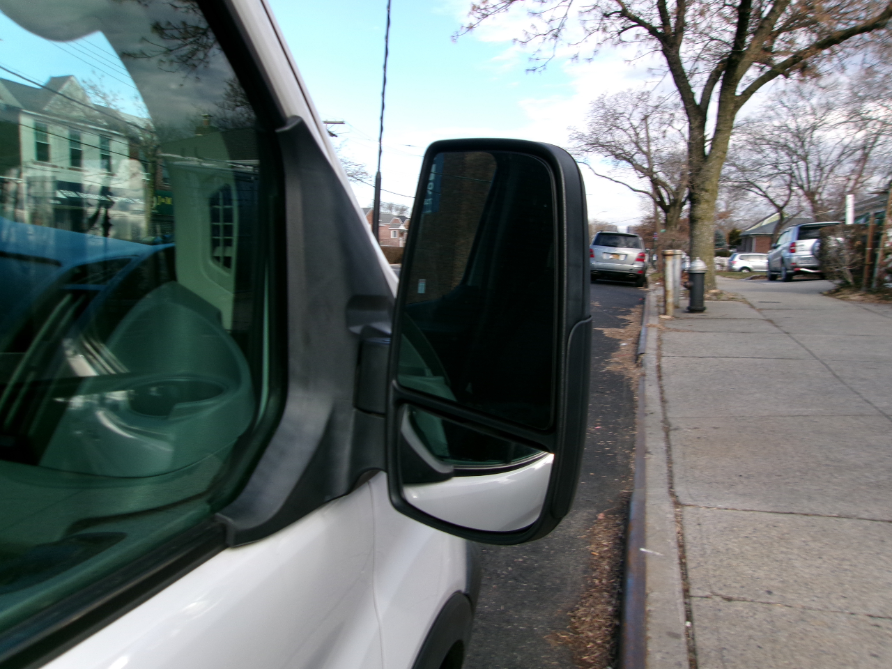 Ford Transit 350 Wagon Med. Roof XL w/Sliding Pass. 148-in. WB 2019