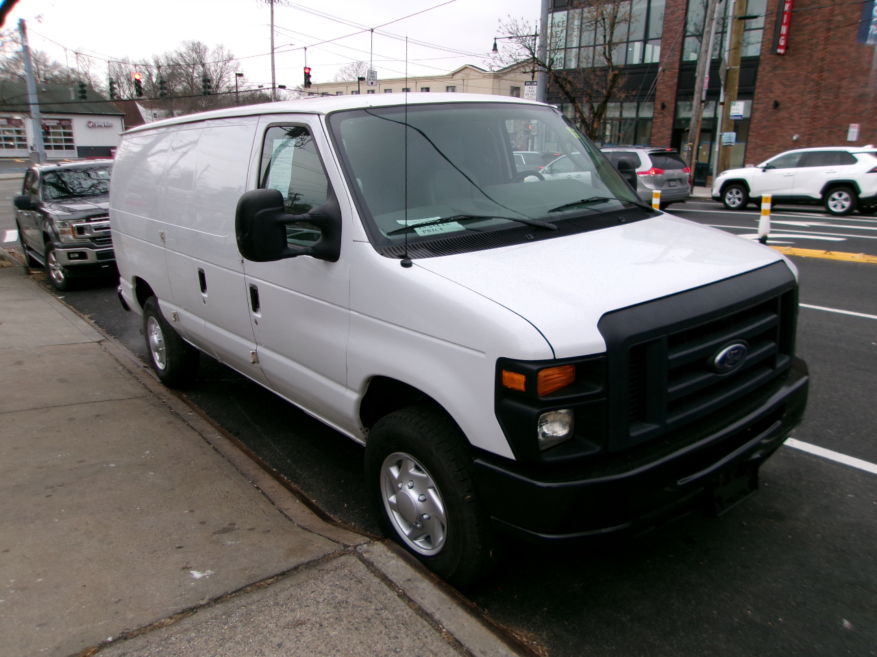 2013 Ford Econoline E-250