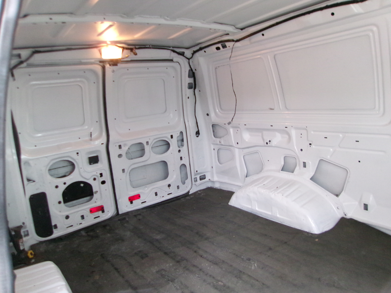 Ford Econoline E-250 2013