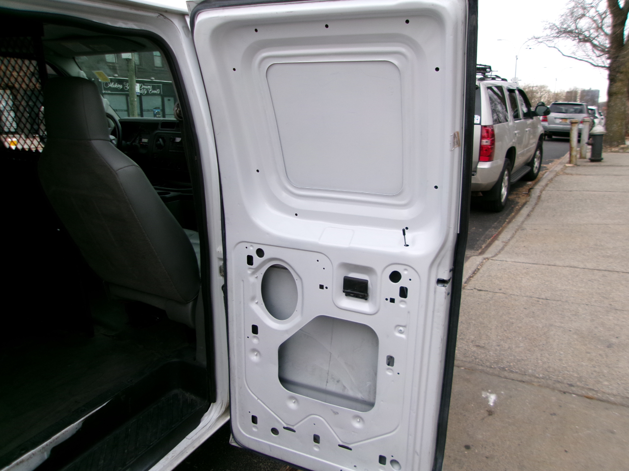 Ford Econoline E-250 2013